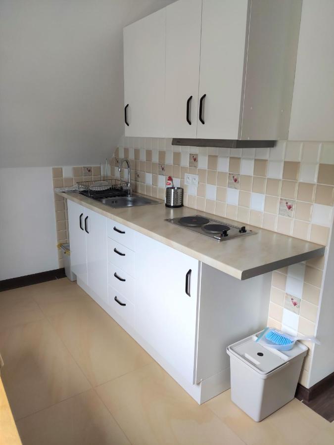 Bursztynowe Wczasy Sasino Apartment Exterior photo