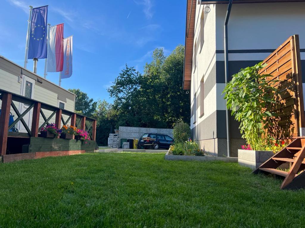 Bursztynowe Wczasy Sasino Apartment Exterior photo